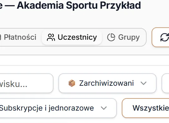 Zakładka Uczestnicy z filtrem osób z archiwum