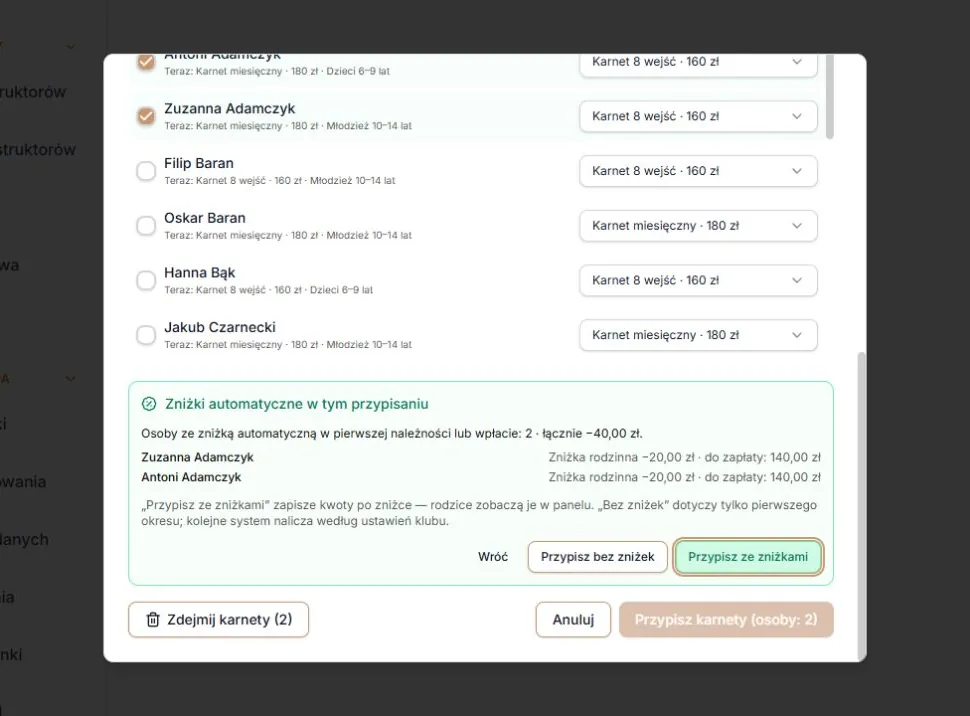 Przegląd zniżek automatycznych przed zapisem