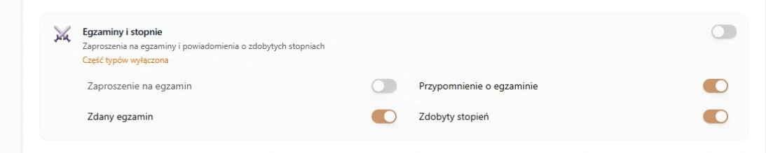 Na telefon — Zaproszenie na egzamin wyłączone przy włączonej opcji Przypomnienie o egzaminie; rzeczywista karta, zapis na fikcyjnych danych